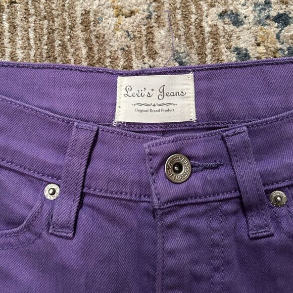 Vintage Levi's Purple Jean Shorts - Picture 2 of 5